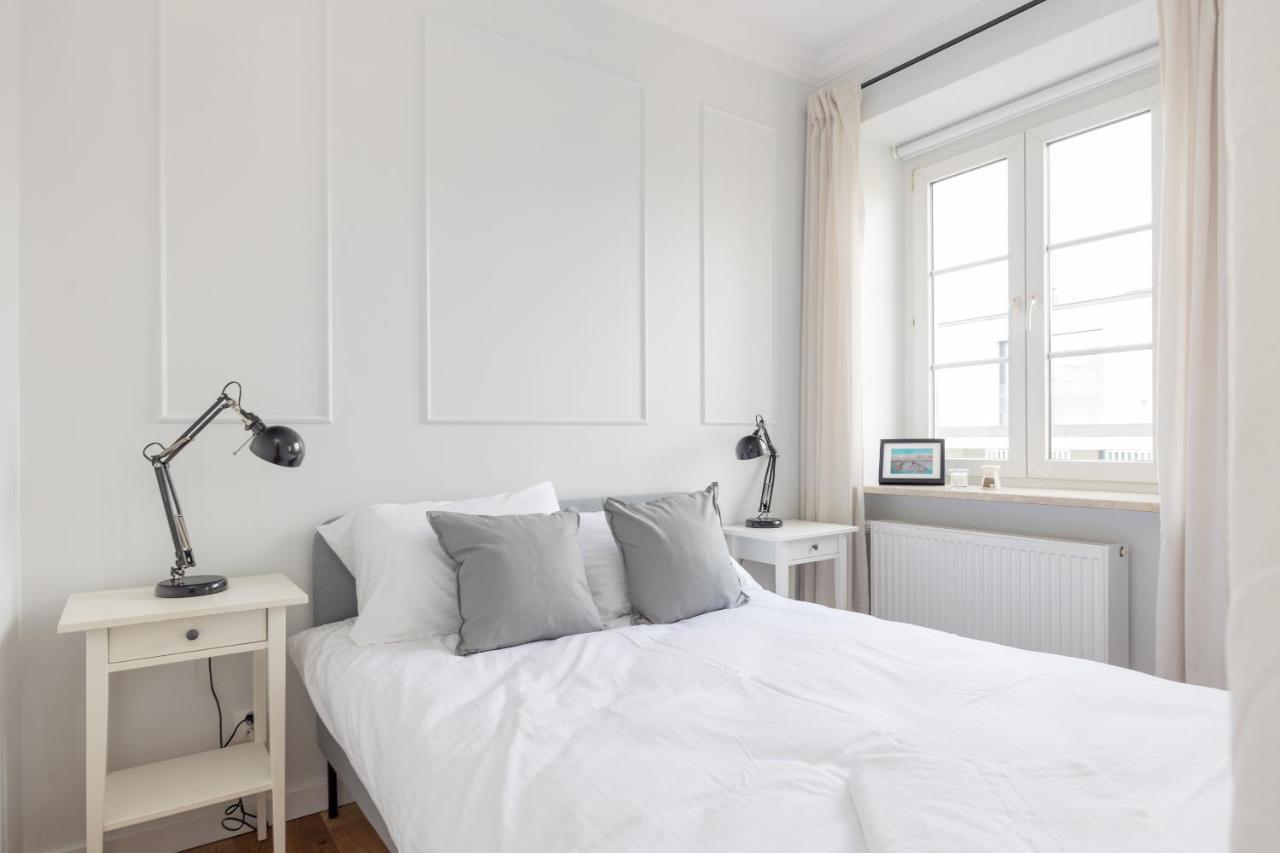 Bulwary Wislane Modern Apartment Varsovia Exterior foto