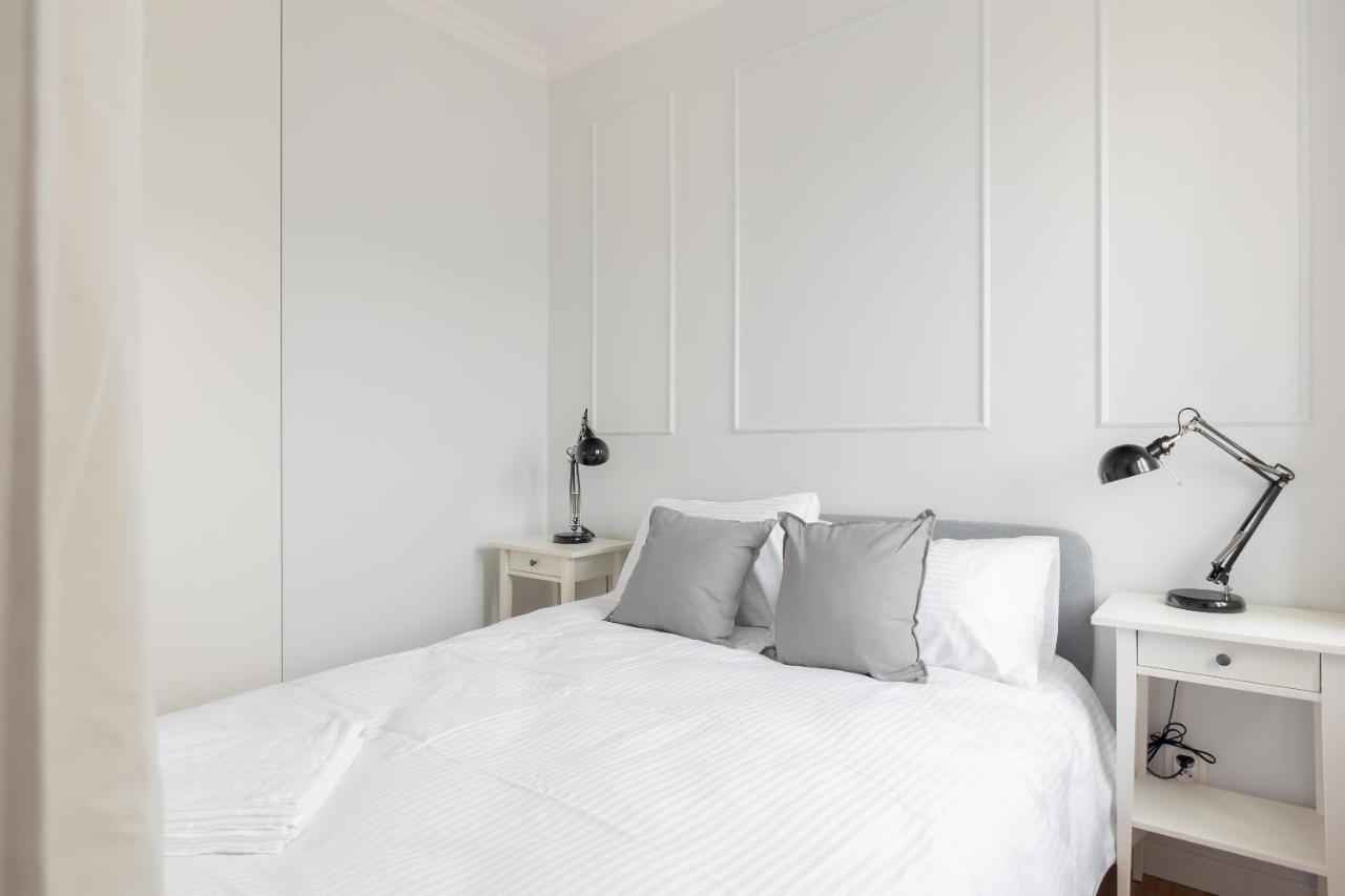 Bulwary Wislane Modern Apartment Varsovia Exterior foto