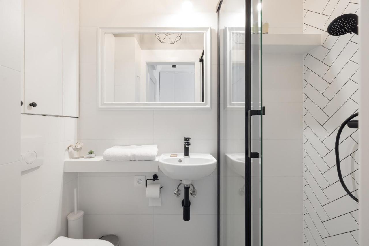 Bulwary Wislane Modern Apartment Varsovia Exterior foto